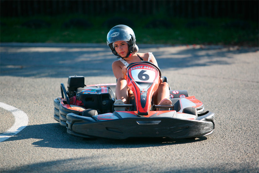 Dispersión cúbico flexible Karting para adultos - Funny Hill Ojen Marbella - Marbella - parque de  atracciones